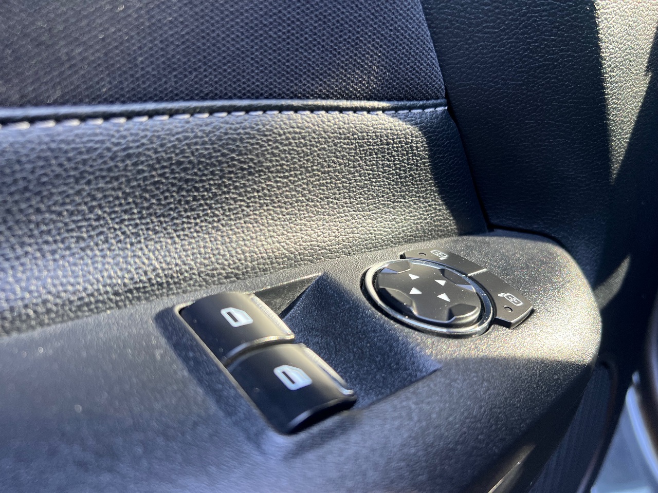 Ford Mustang - фото 17