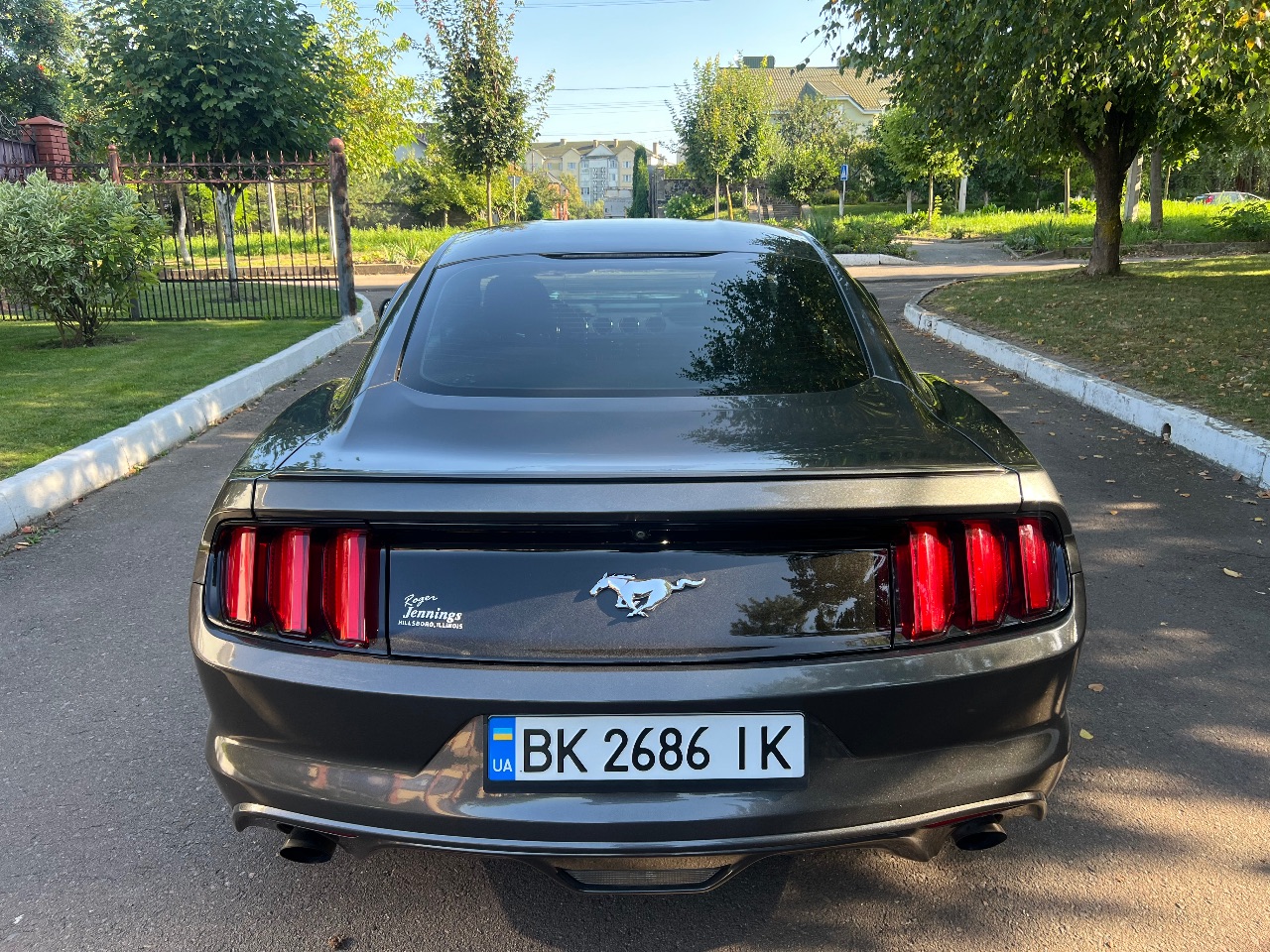 Ford Mustang - фото 7