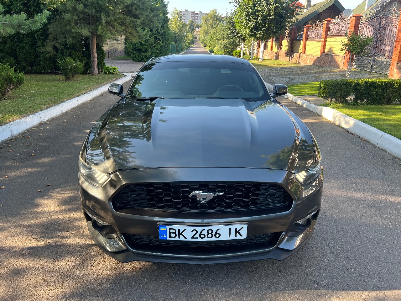 Ford Mustang - фото 6