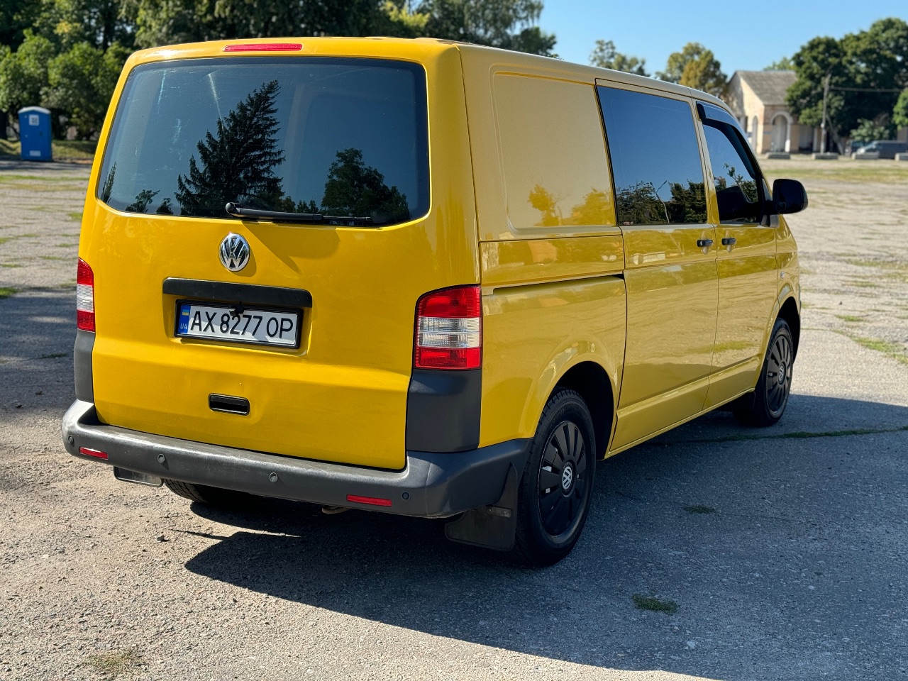 Volkswagen Transporter - фото 6