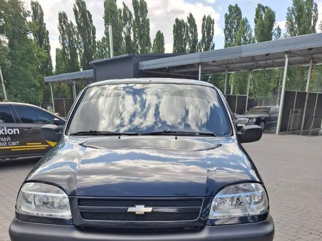 Chevrolet Niva - фото 3