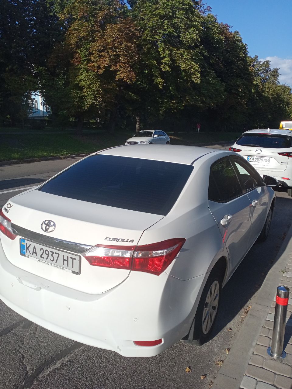 Toyota Corolla - фото 2