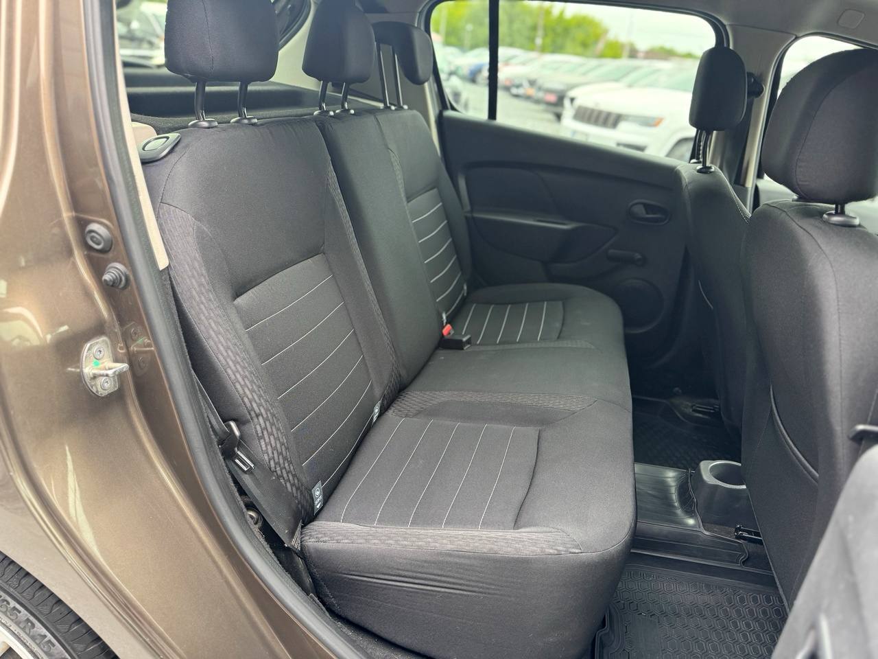 Renault Sandero - фото 33