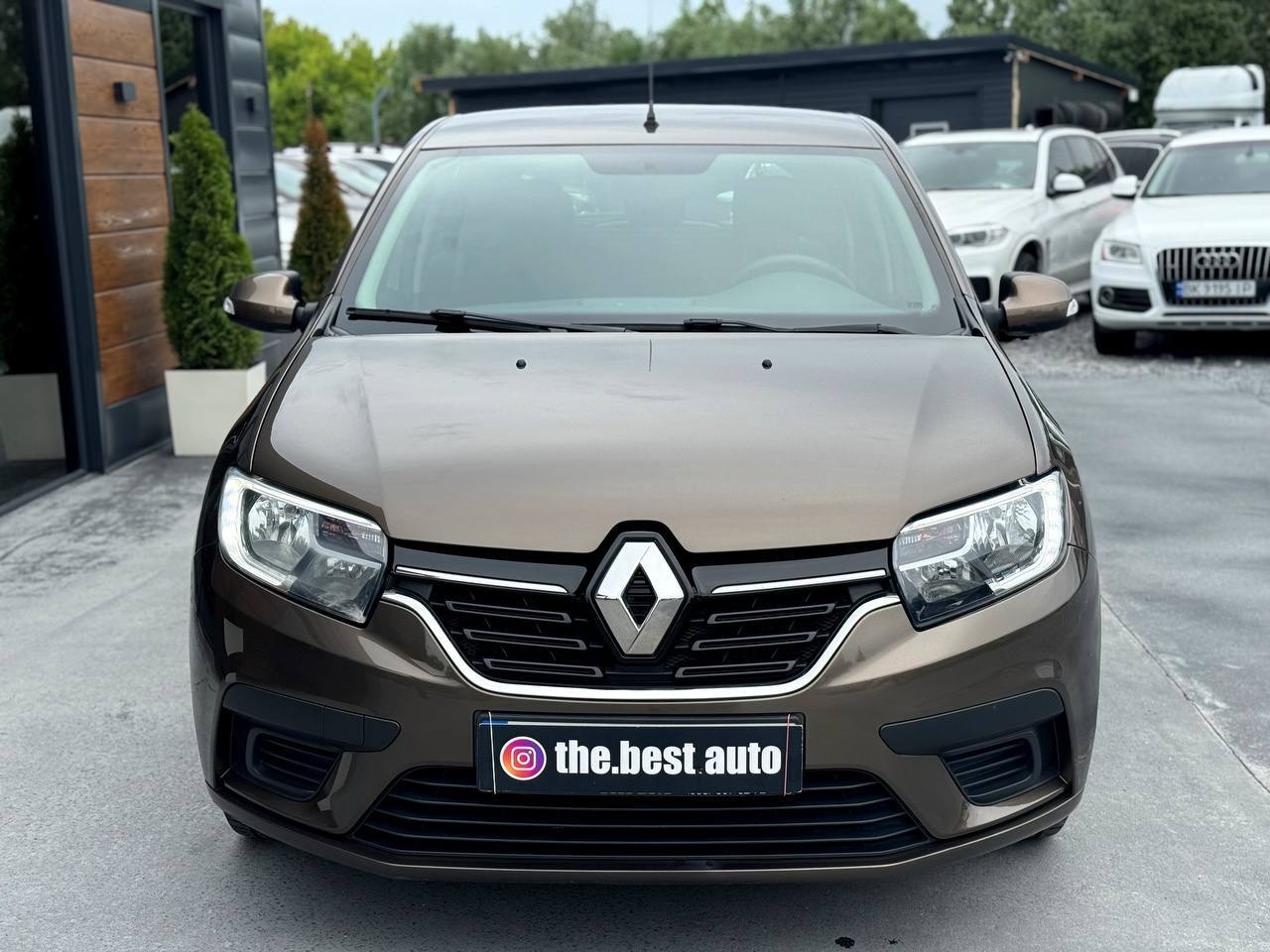 Renault Sandero - фото 10