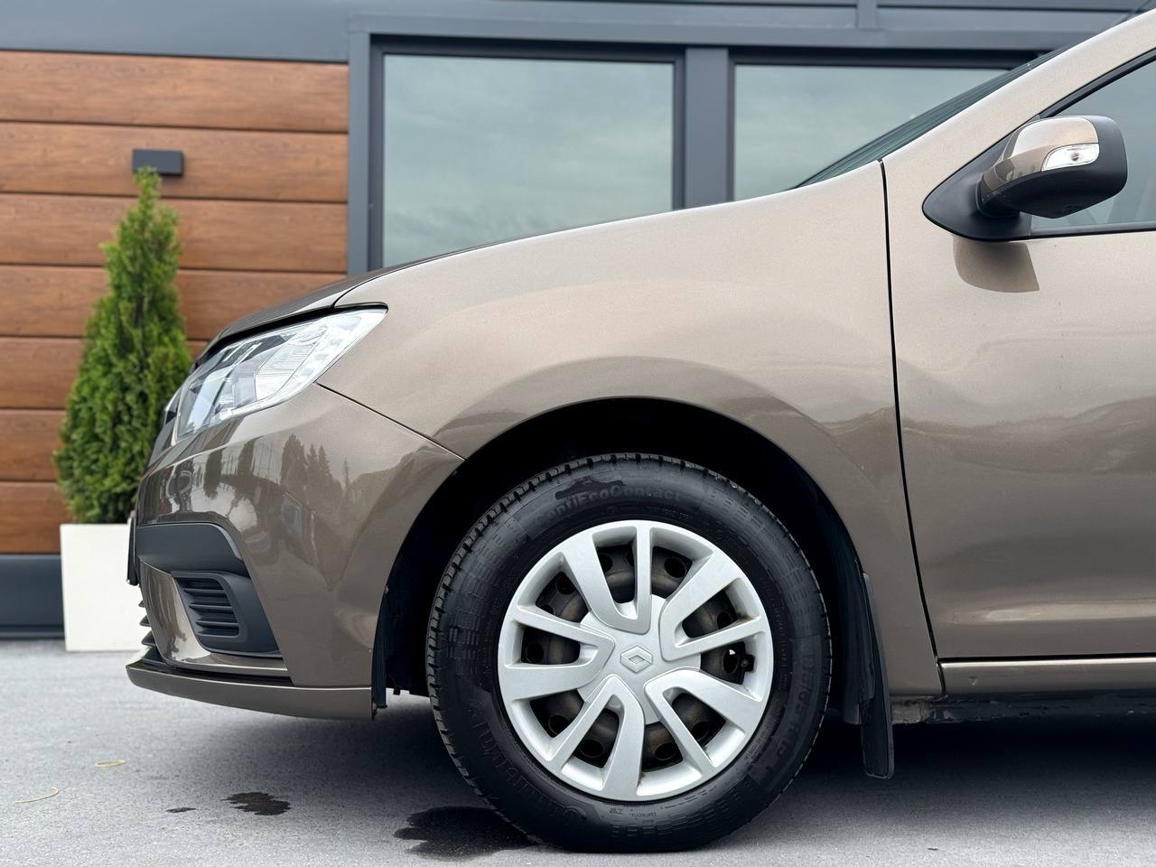 Renault Sandero - фото 7