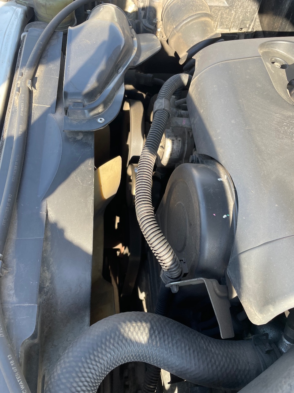 Mitsubishi Pajero Sport - фото 12