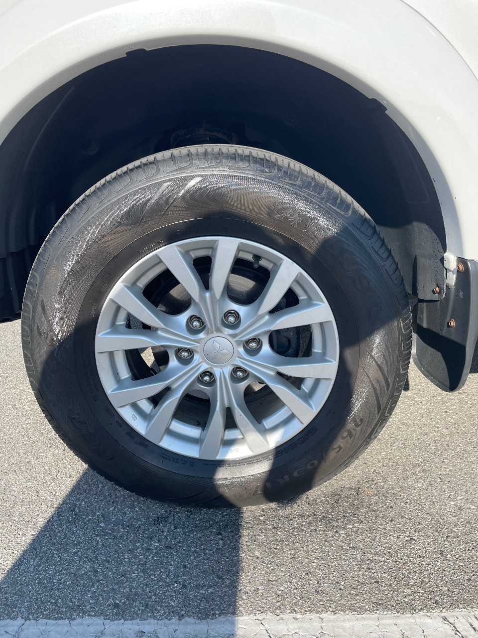 Mitsubishi Pajero Sport - фото 6