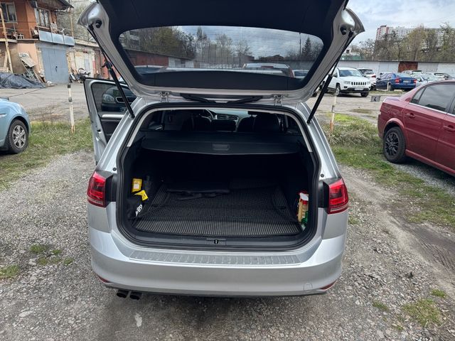 Volkswagen Golf - зображення 5