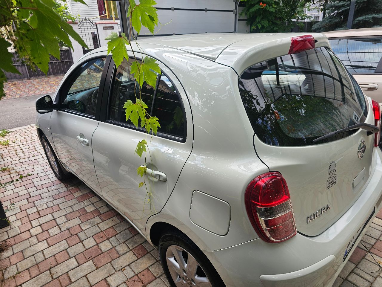 Nissan Micra - фото 7