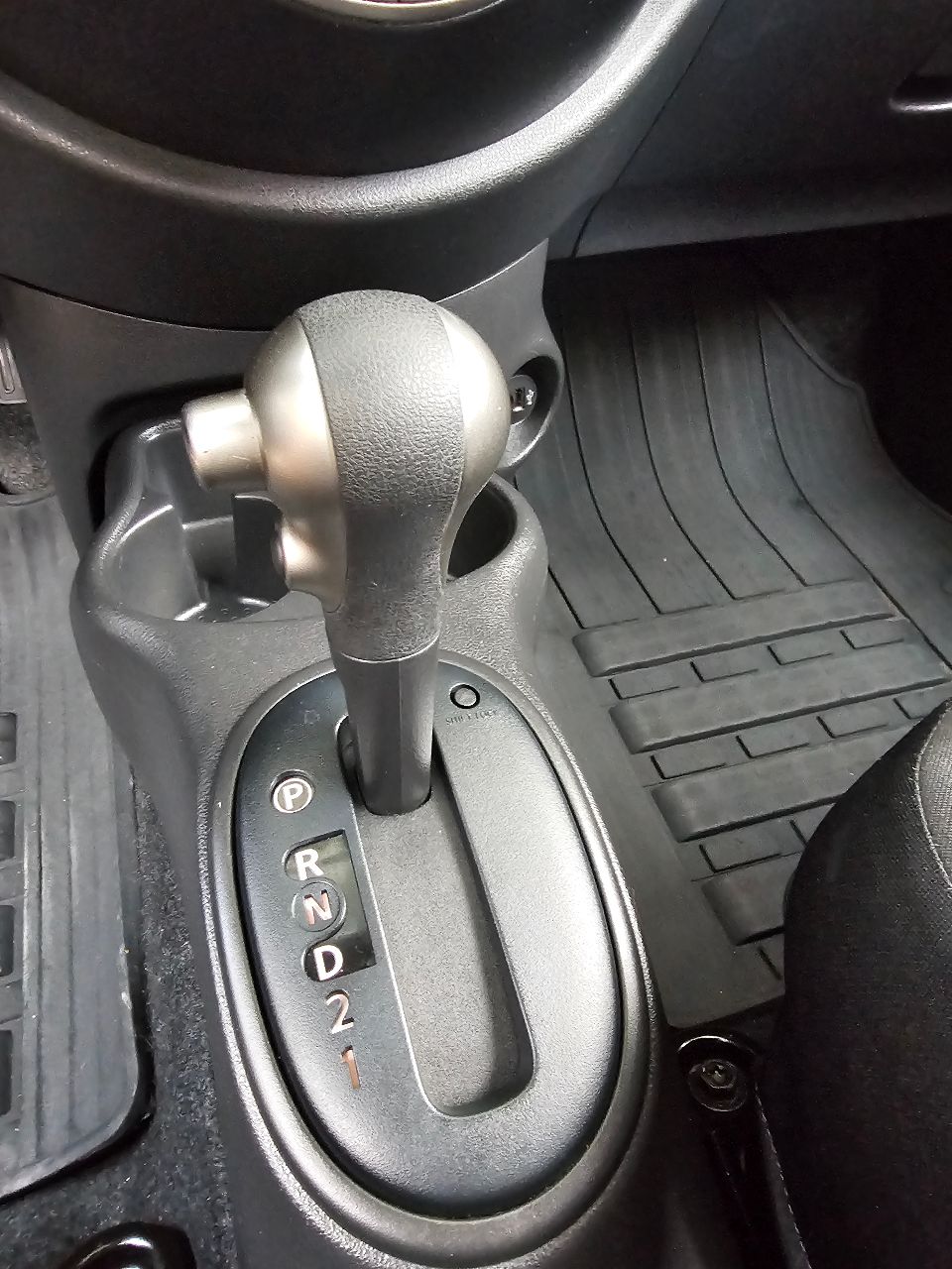 Nissan Micra - фото 47