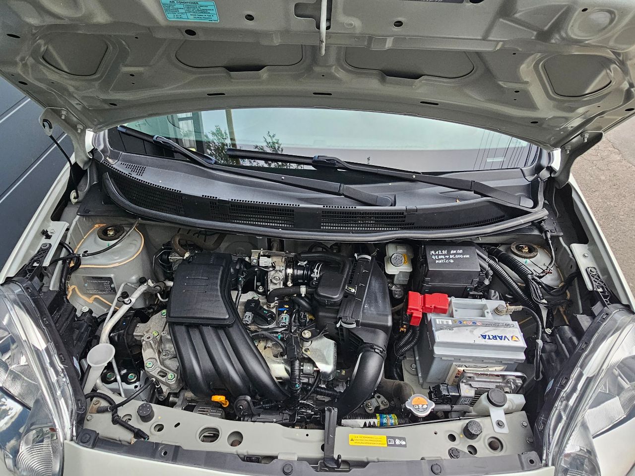 Nissan Micra - фото 3