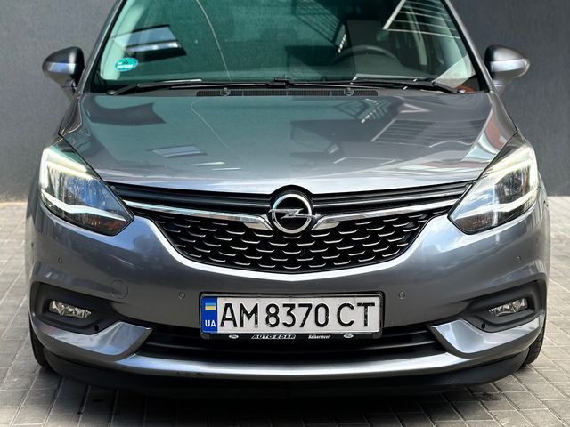 Opel Zafira - зображення 1