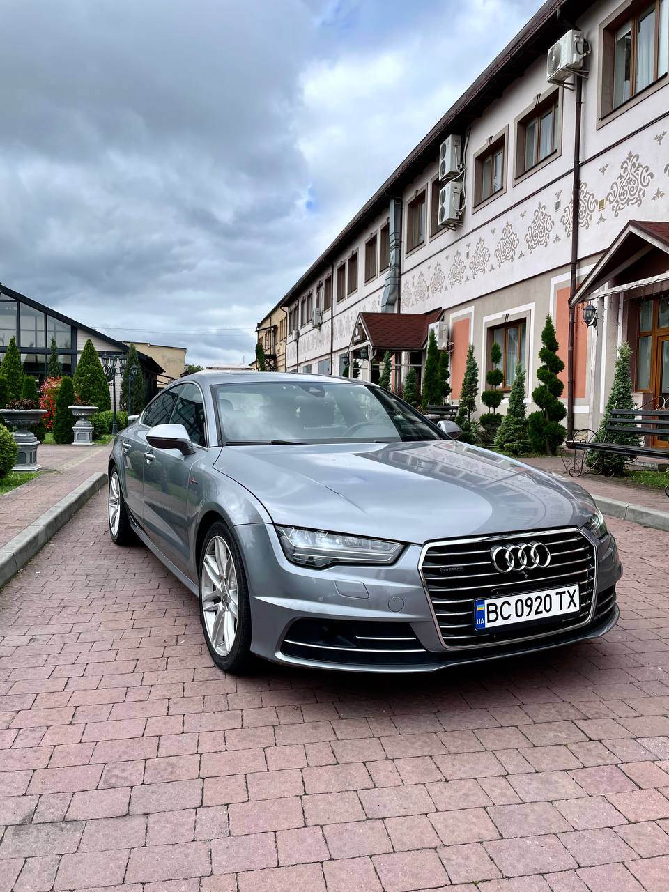 Audi A7 - фото 7