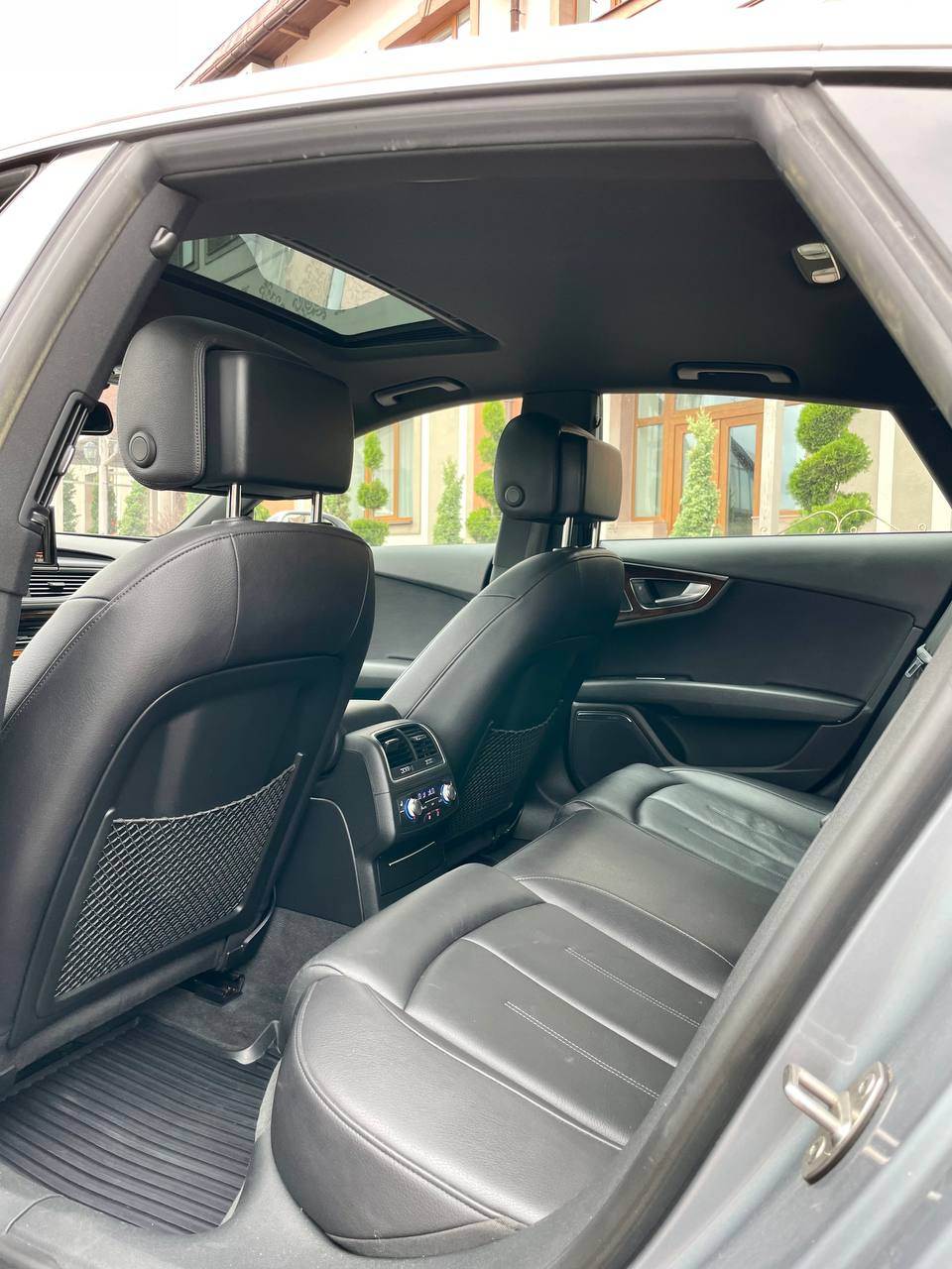 Audi A7 - фото 13