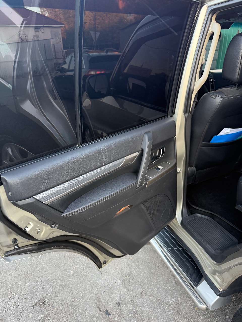 Mitsubishi Pajero - фото 10