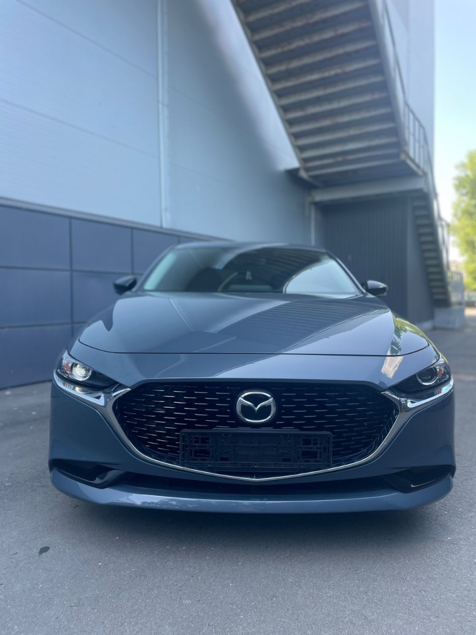 Mazda 3 - фото 3