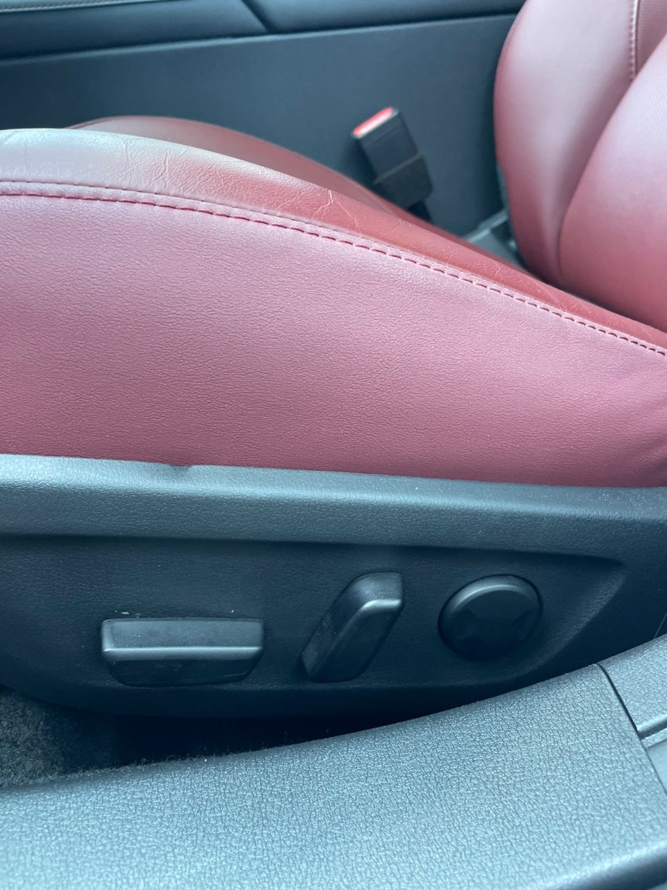 Mazda 3 - фото 9