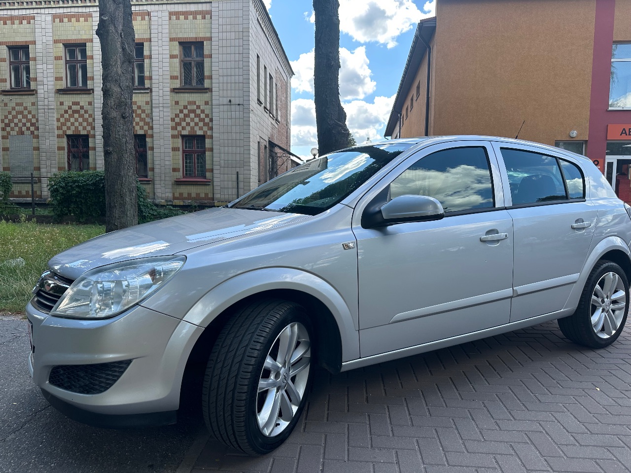 Opel Astra - фото 3