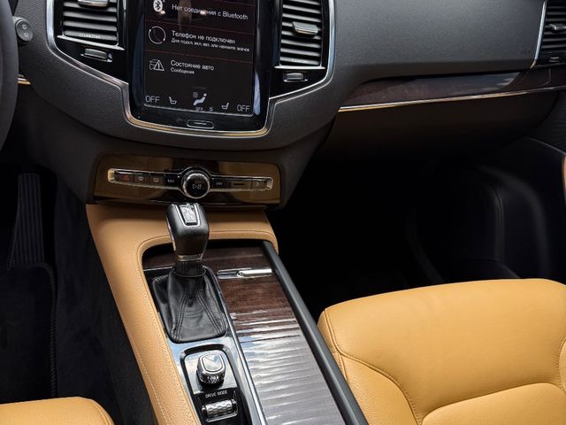 Volvo XC90 - фото 5