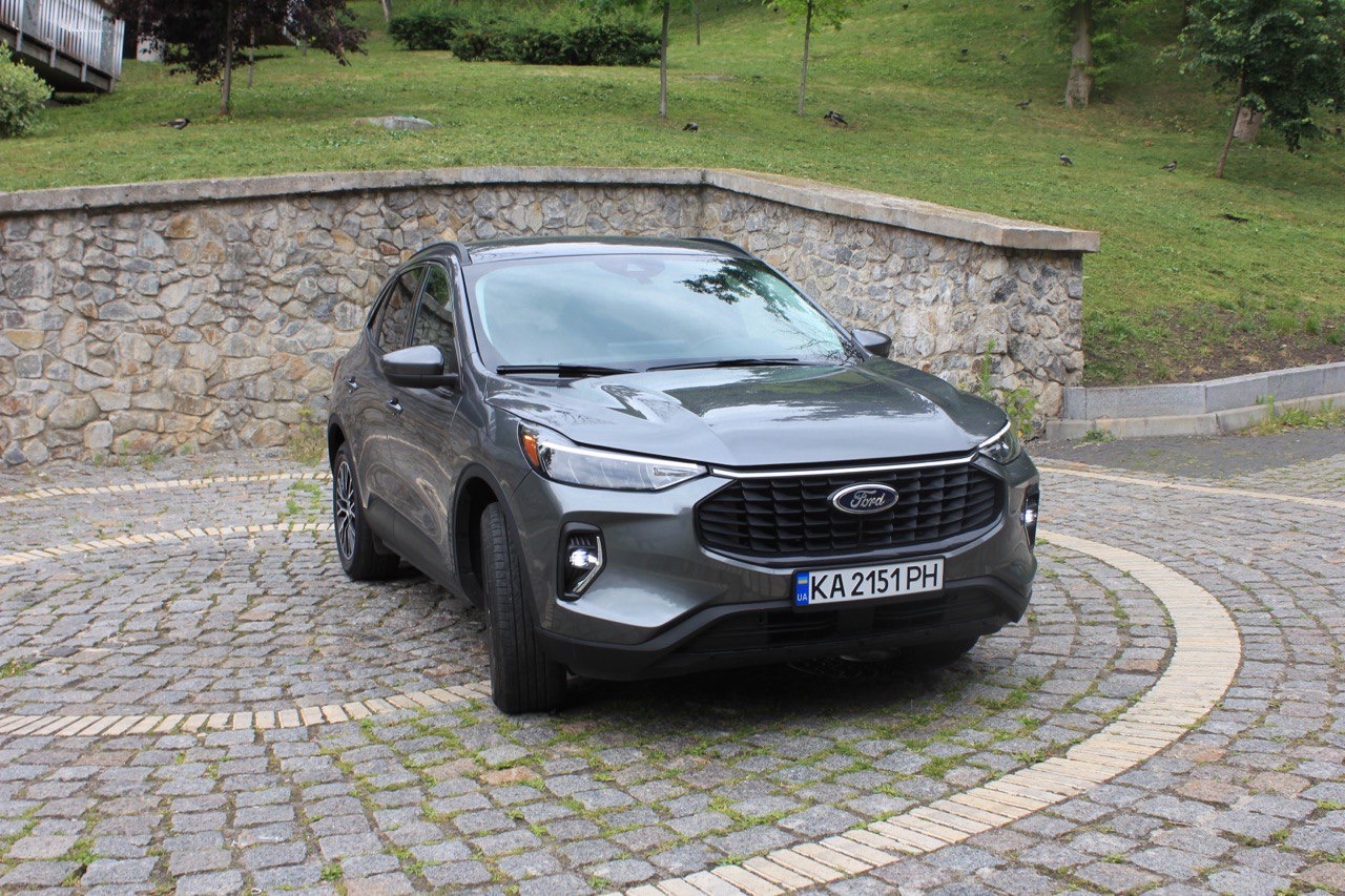 Ford Escape - фото 4