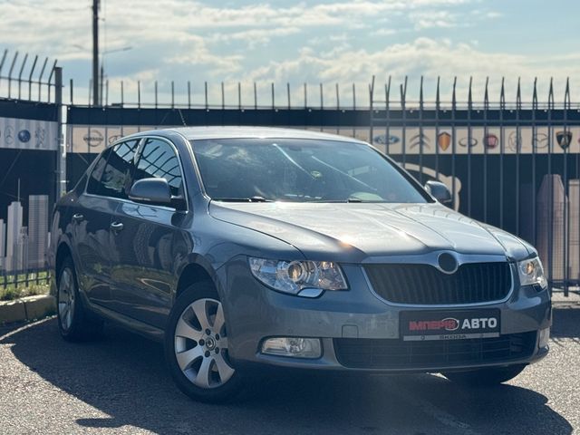 Skoda Superb - фото 2