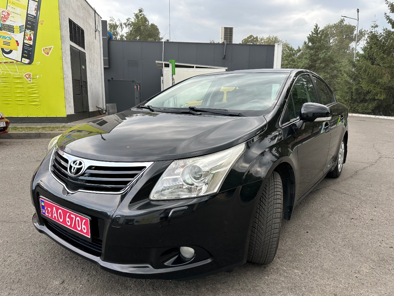 Toyota Avensis - фото 5