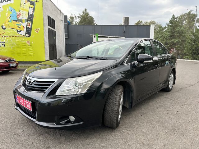 Toyota Avensis - зображення 2