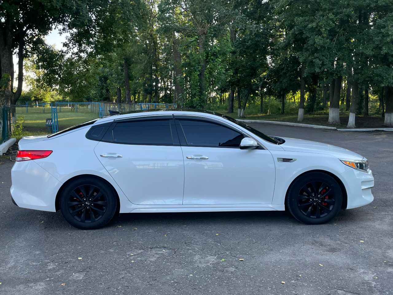 Kia Optima - фото 3
