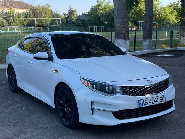 Kia Optima - фото 2