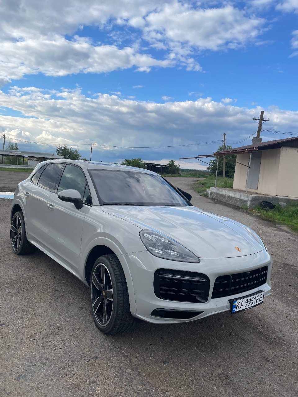 Porsche Cayenne - фото 27