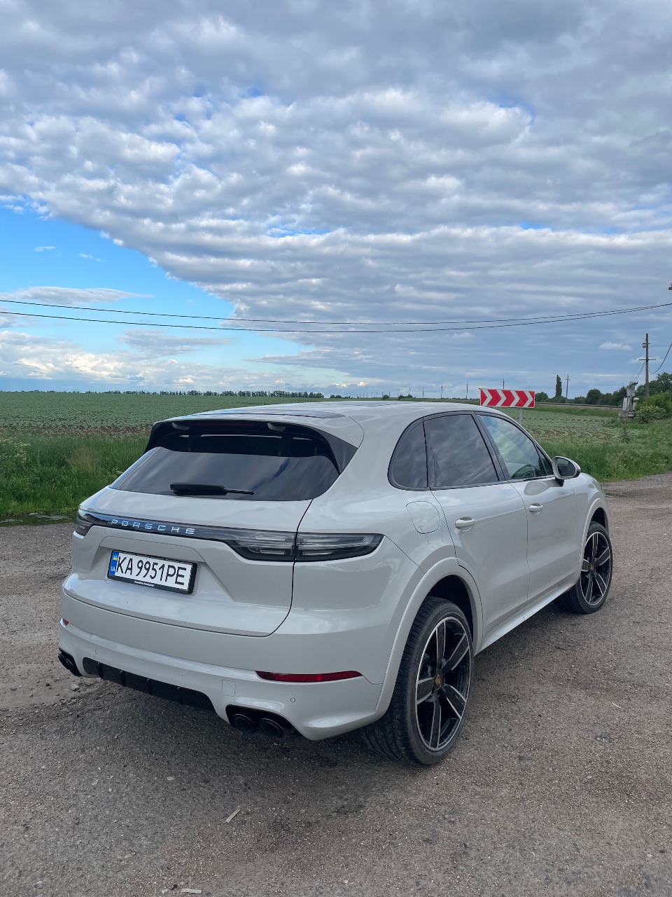 Porsche Cayenne - фото 26
