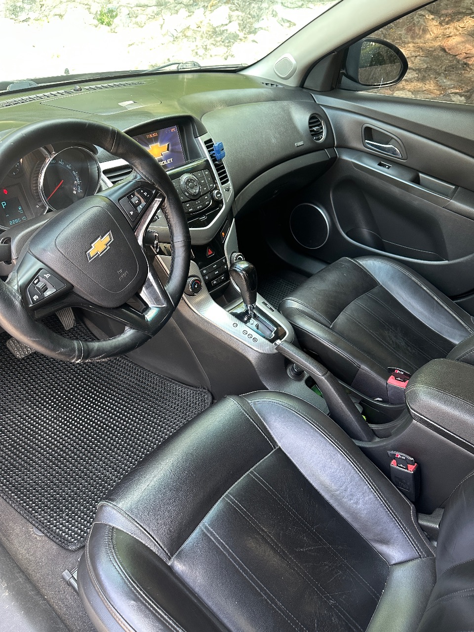 Chevrolet Cruze - фото 17