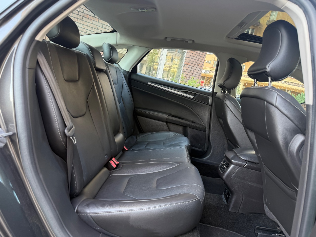 Ford Fusion (North America) - фото 16