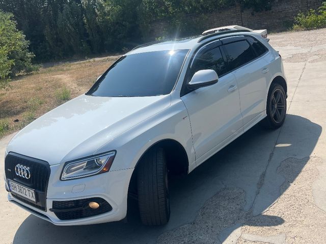 Audi Q5 - фото 2