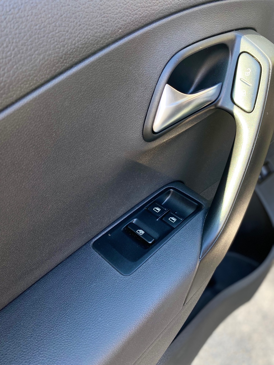 Volkswagen Polo - фото 9