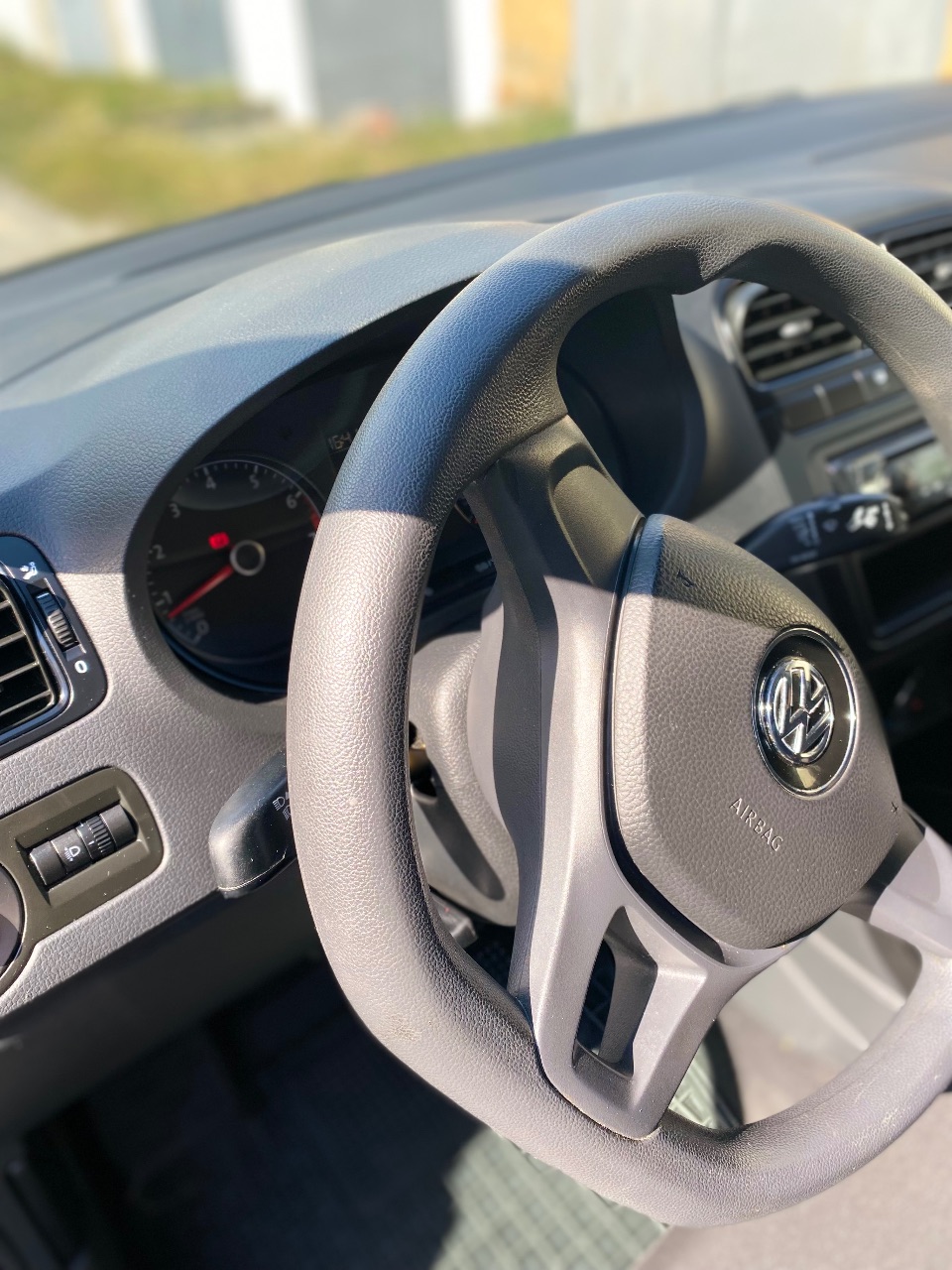 Volkswagen Polo - фото 4