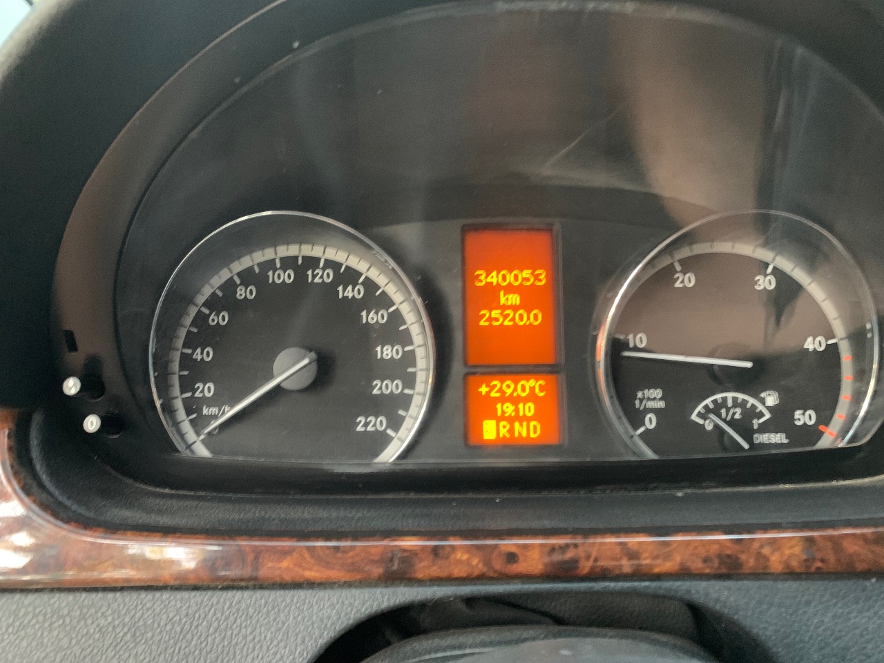 Mercedes-Benz Viano - фото 9