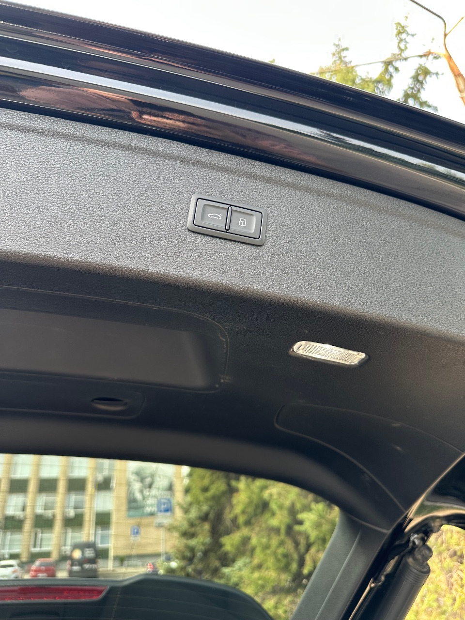 Audi SQ5 - фото 15