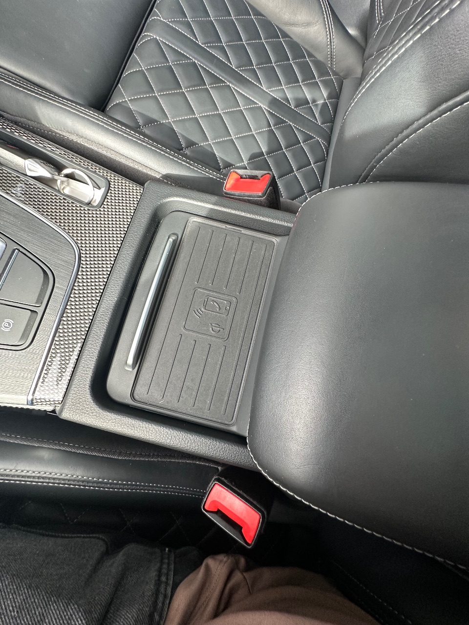 Audi SQ5 - фото 13