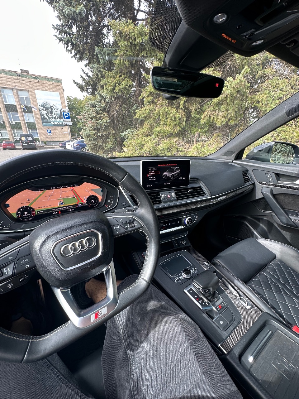 Audi SQ5 - фото 11