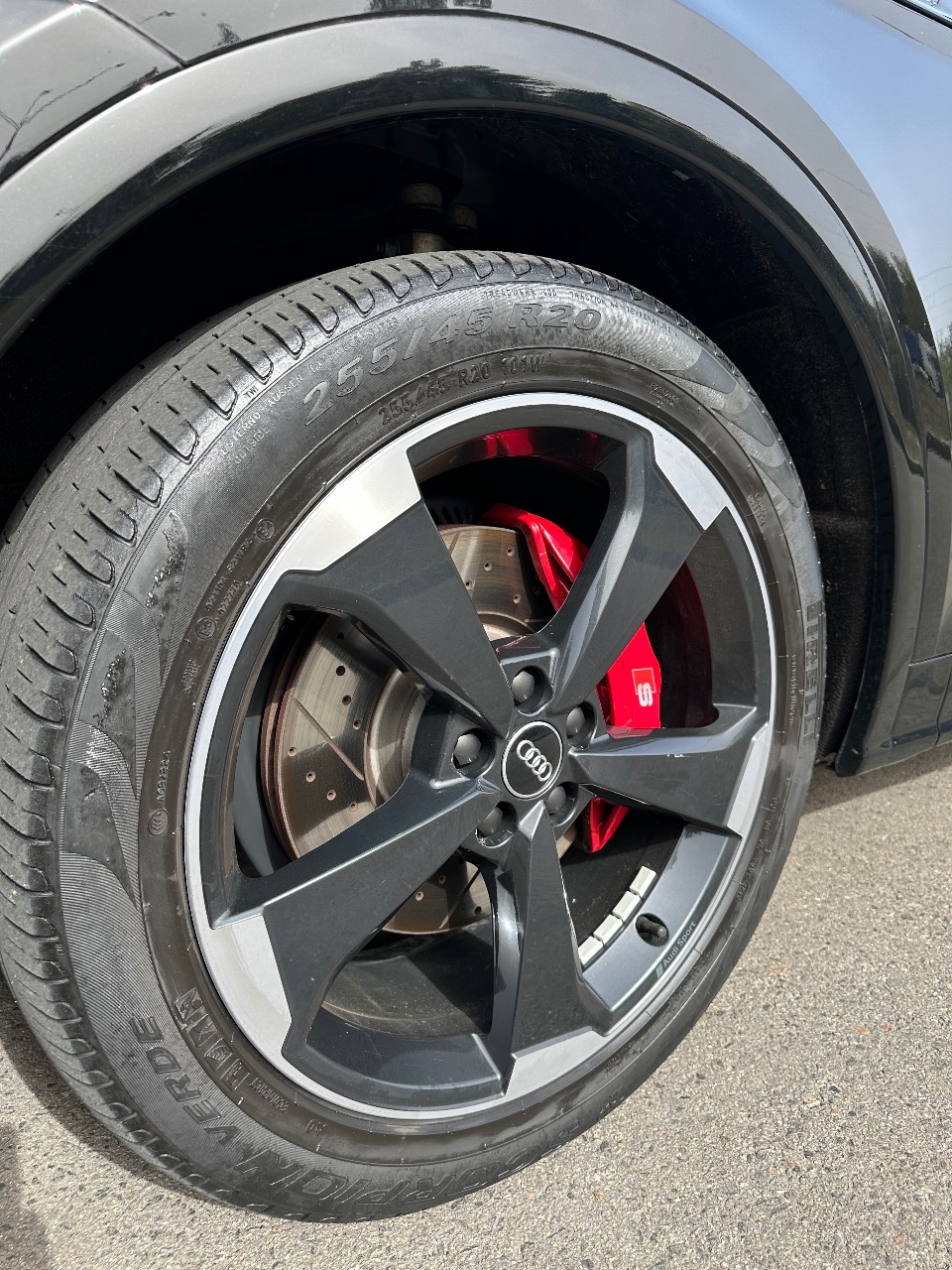 Audi SQ5 - фото 7