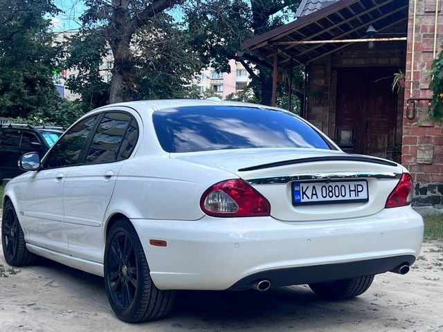 Jaguar X-Type - фото 3