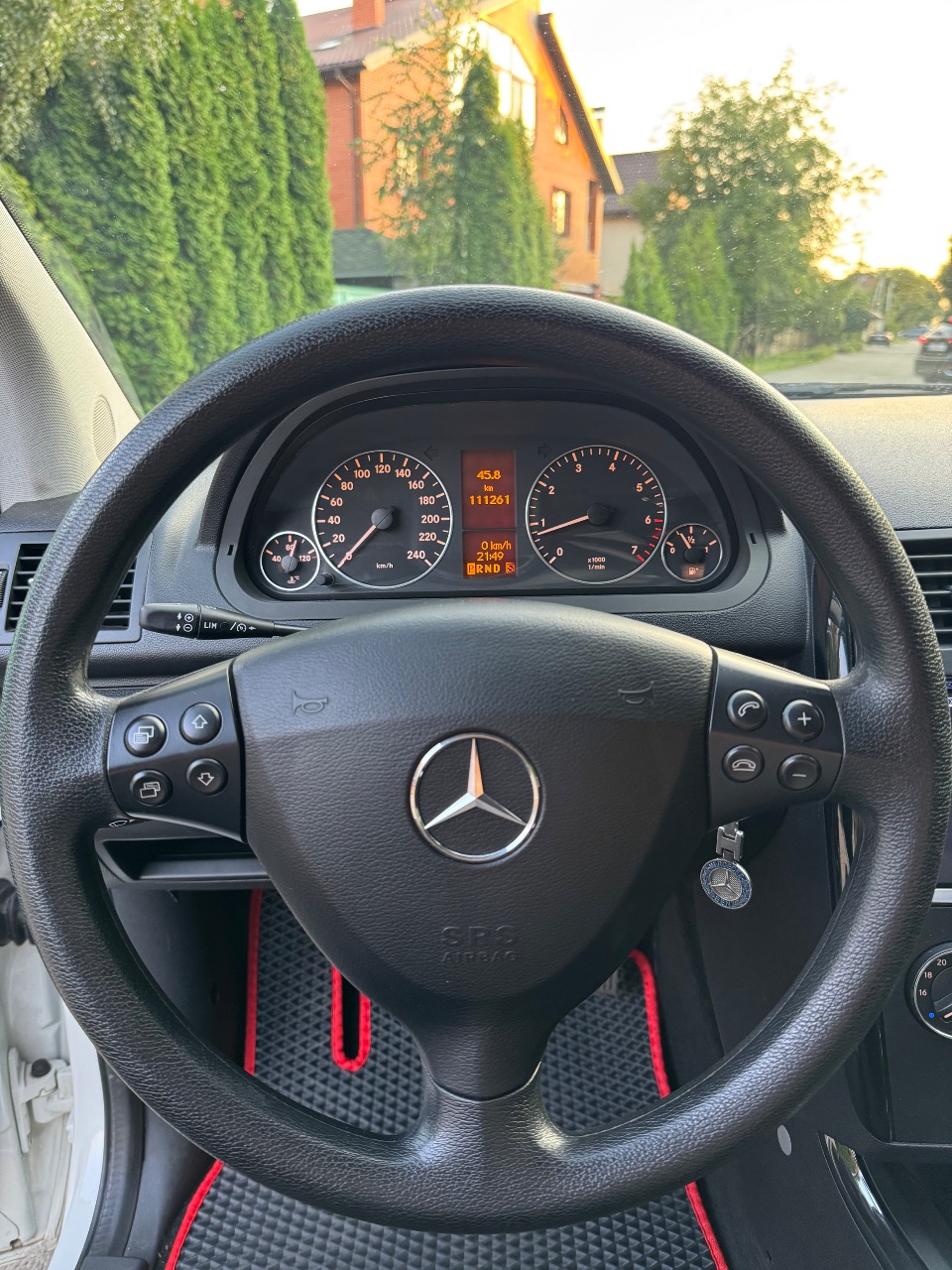 Mercedes-Benz A-Класс - фото 10