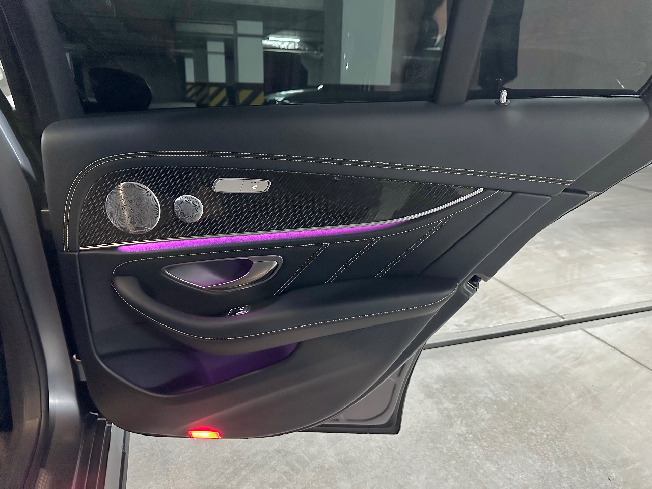 Mercedes-Benz E-Класс AMG - фото 46