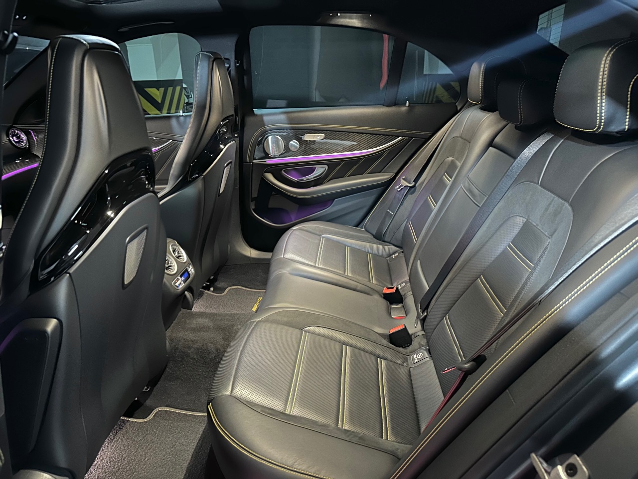 Mercedes-Benz E-Класс AMG - фото 45