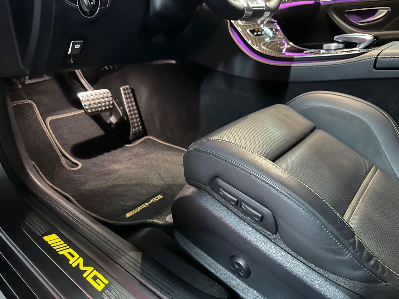 Mercedes-Benz E-Класс AMG - фото 41