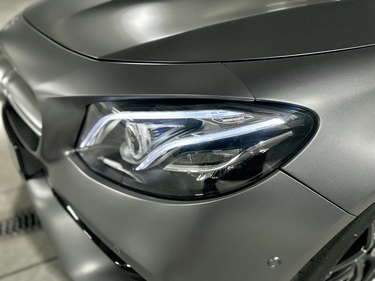 Mercedes-Benz E-Класс AMG - фото 6