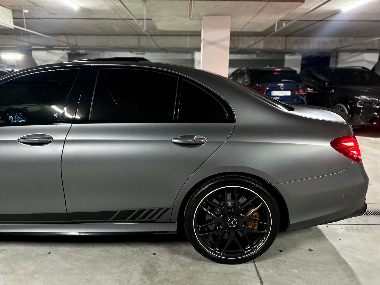 Mercedes-Benz E-Класс AMG - фото 13