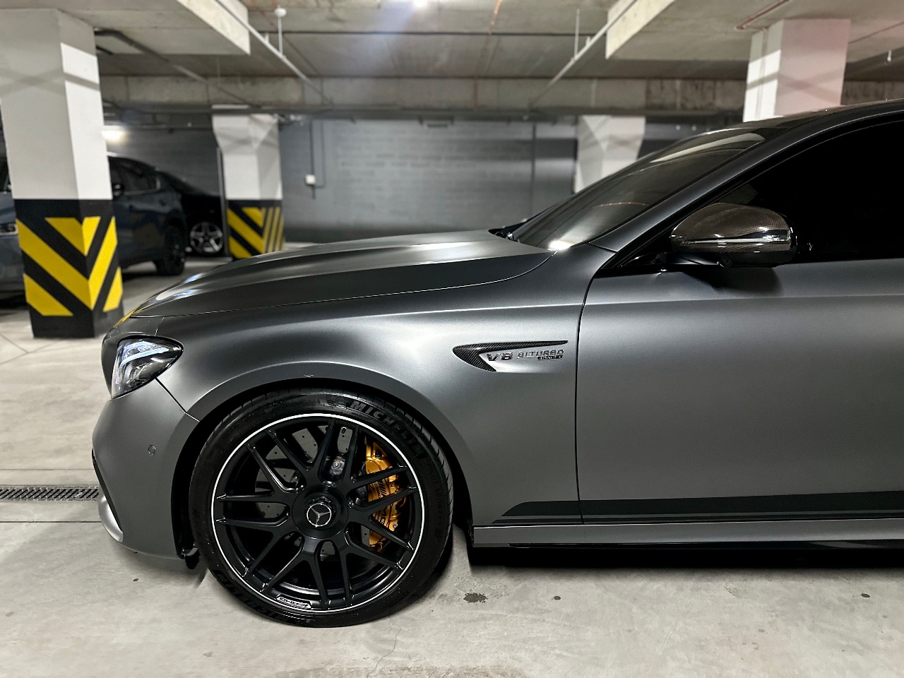 Mercedes-Benz E-Класс AMG - фото 9