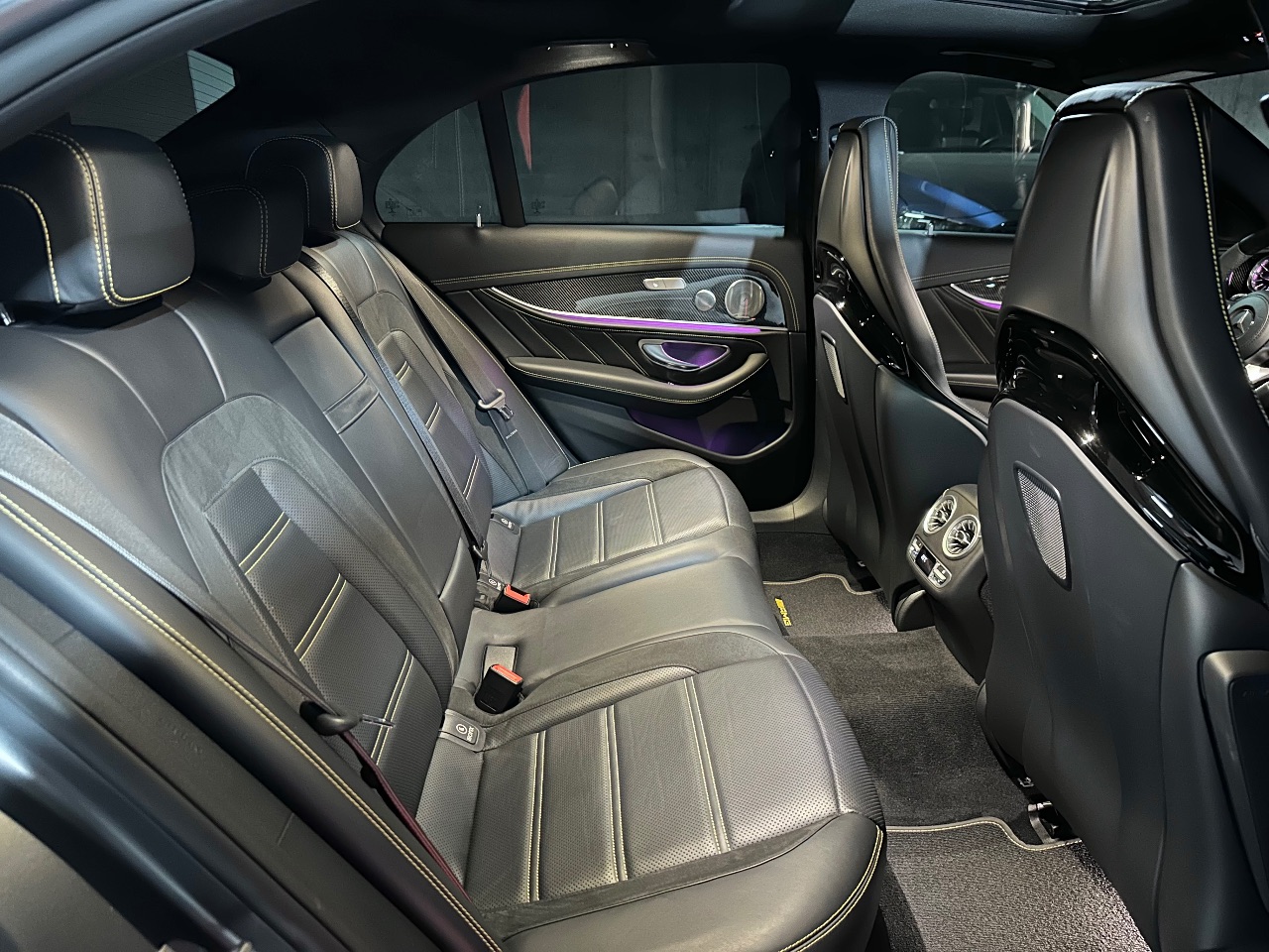 Mercedes-Benz E-Класс AMG - фото 48